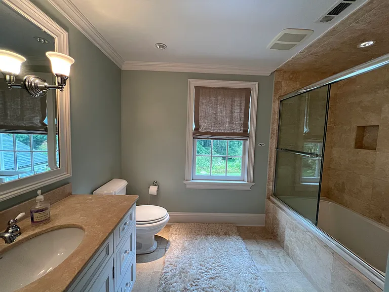 120 Merwins Ln — Photo 35