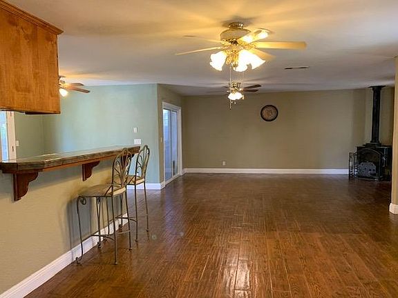 2nd image of 25552 Walden Ave