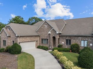 5 Stanton Cir, Pinehurst, NC 28374