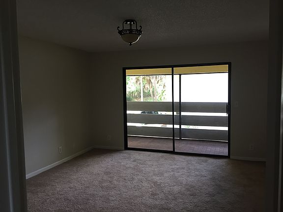 5th image of 11019 W Broward Blvd