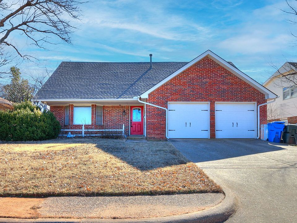 1st image of 308 Woodside Dr