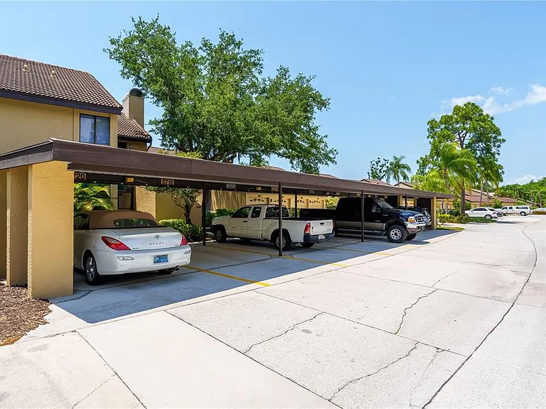5685 Ashton Lake Dr — Photo 17