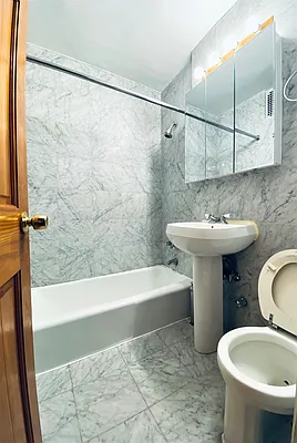Rented by City Connections Realty | media 30