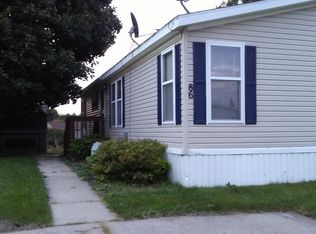 86 Hunters Rill, Lapeer, MI 48446