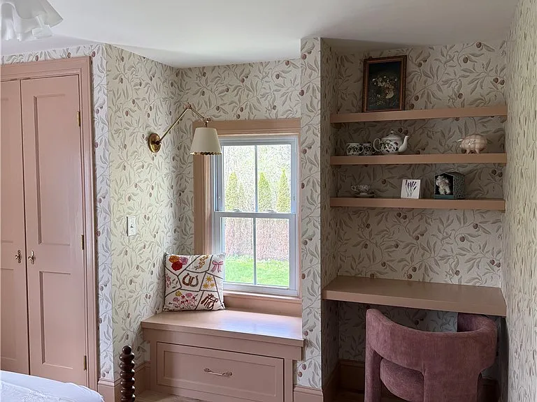 690 Crow Hill Rd — Photo 17