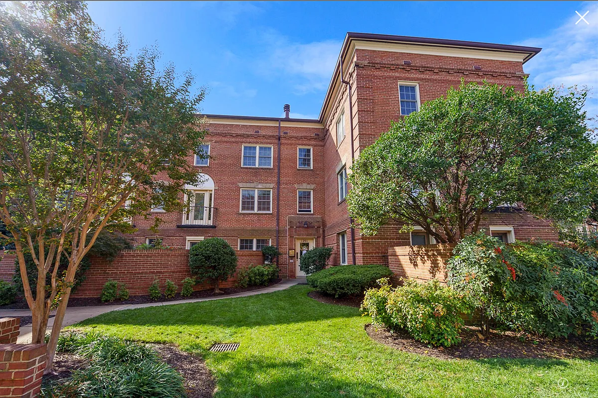1 bed, 625 sqft, $2,300 — Photo 2