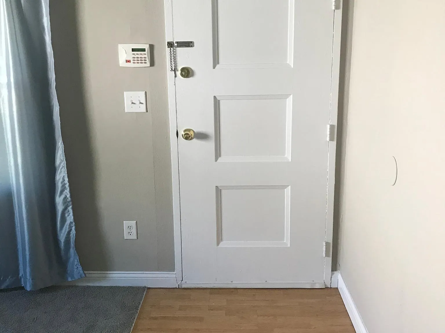 3 bed, 1177 sqft, $1,650 — Photo 3