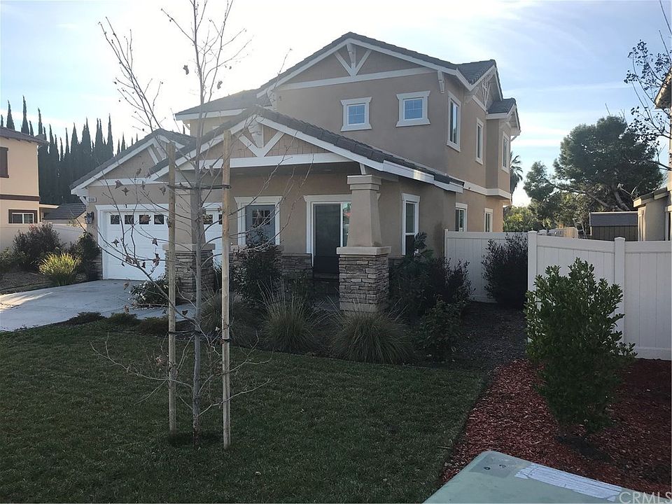 2nd image of 10988 Coalinga Ave