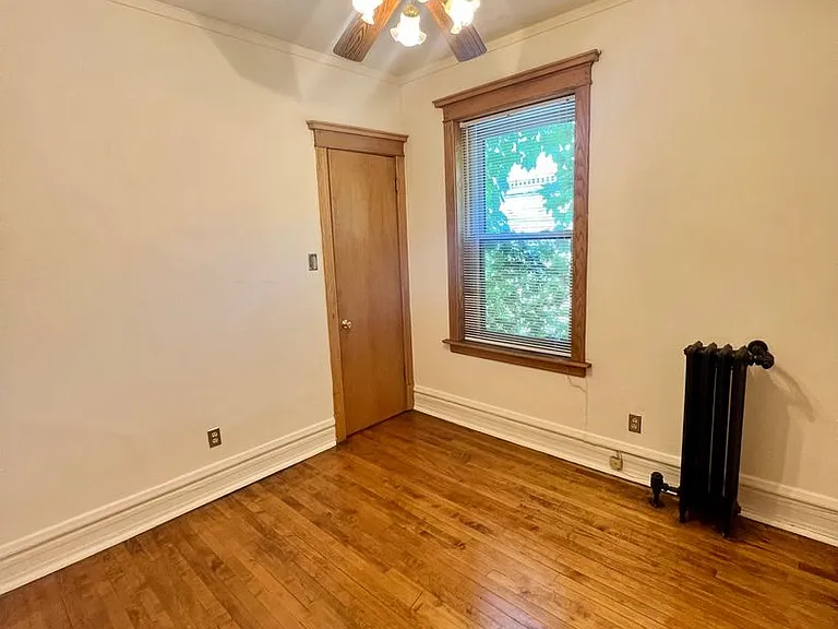 2920 N. Burling — Photo 18