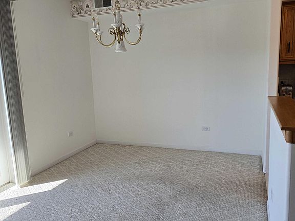 4th image of 815 Swan Dr Unit 3A