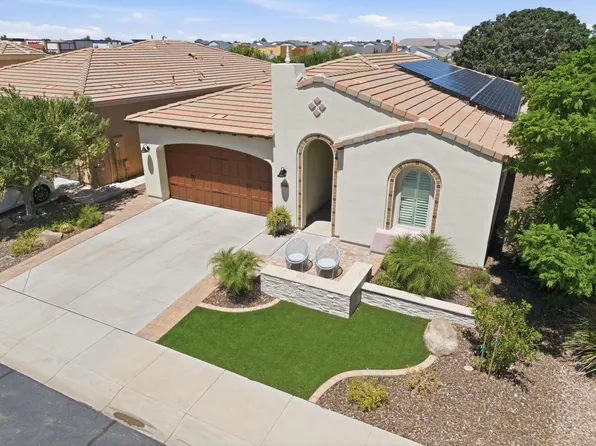 504 E Vesper Trl, San Tan Valley, AZ 85140