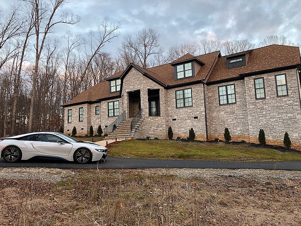 1st image of 8051 Pembelton Dr