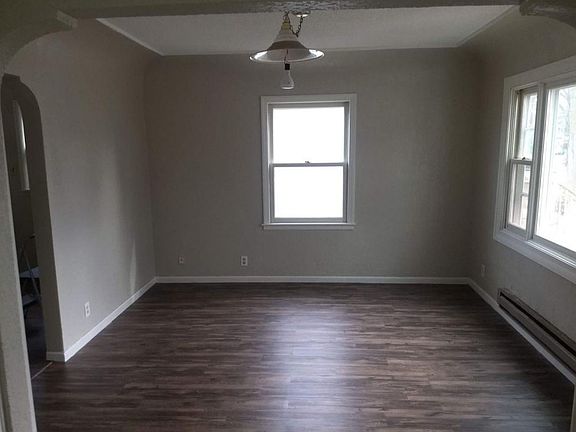 3rd image of 408 13th St S #408