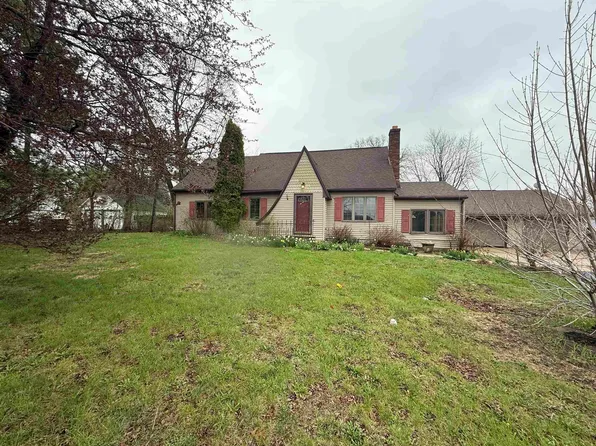 2121 State Route 26 N, Freeport, IL 61032