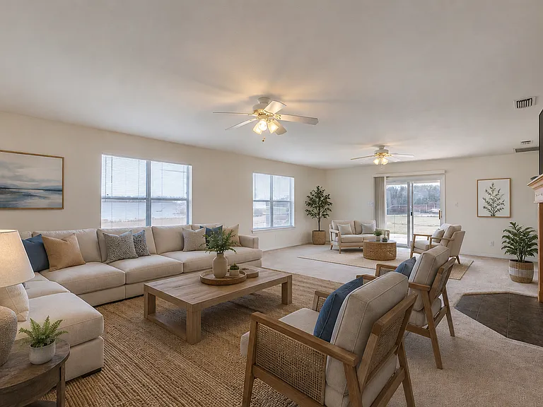 4804 Edgewater Dr — Photo 16