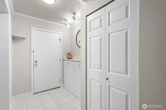 7930 SE 34th St #203 — Photo 11