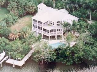 1389 Bayshore Dr, Terra Ceia, FL 34250