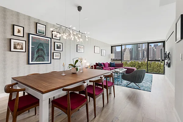 Rented by Compass | media 28