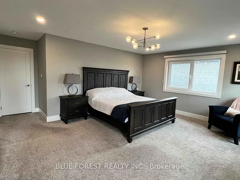 2273 Bakervilla St — Photo 14