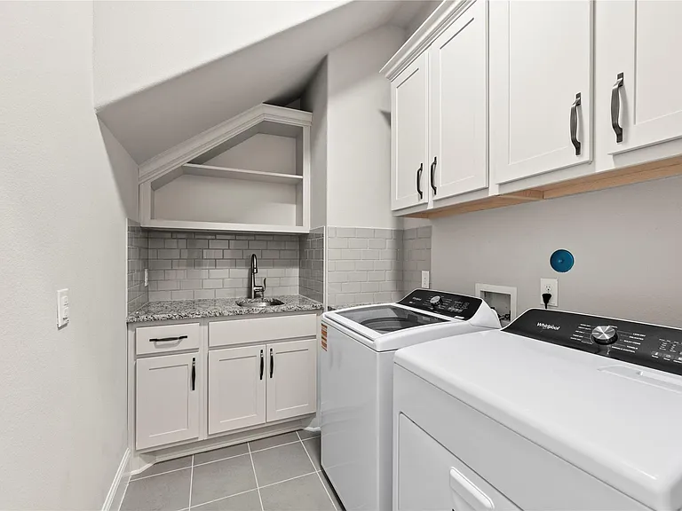10823 Painted Crescent Ct — Photo 30