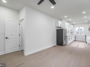 1215 S 23rd St #B, Philadelphia, PA 19146