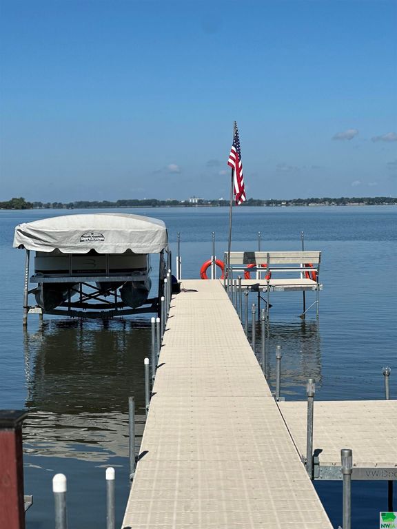 616 Lakeshore Dr, Lakeside, IA - More