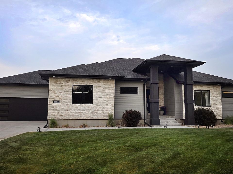 1st image of 6007 5th Avenue Pl
