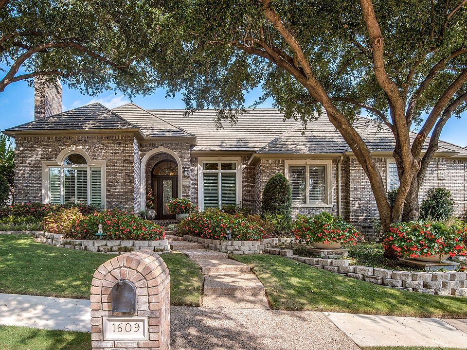 1st image of 1609 Driskill Dr