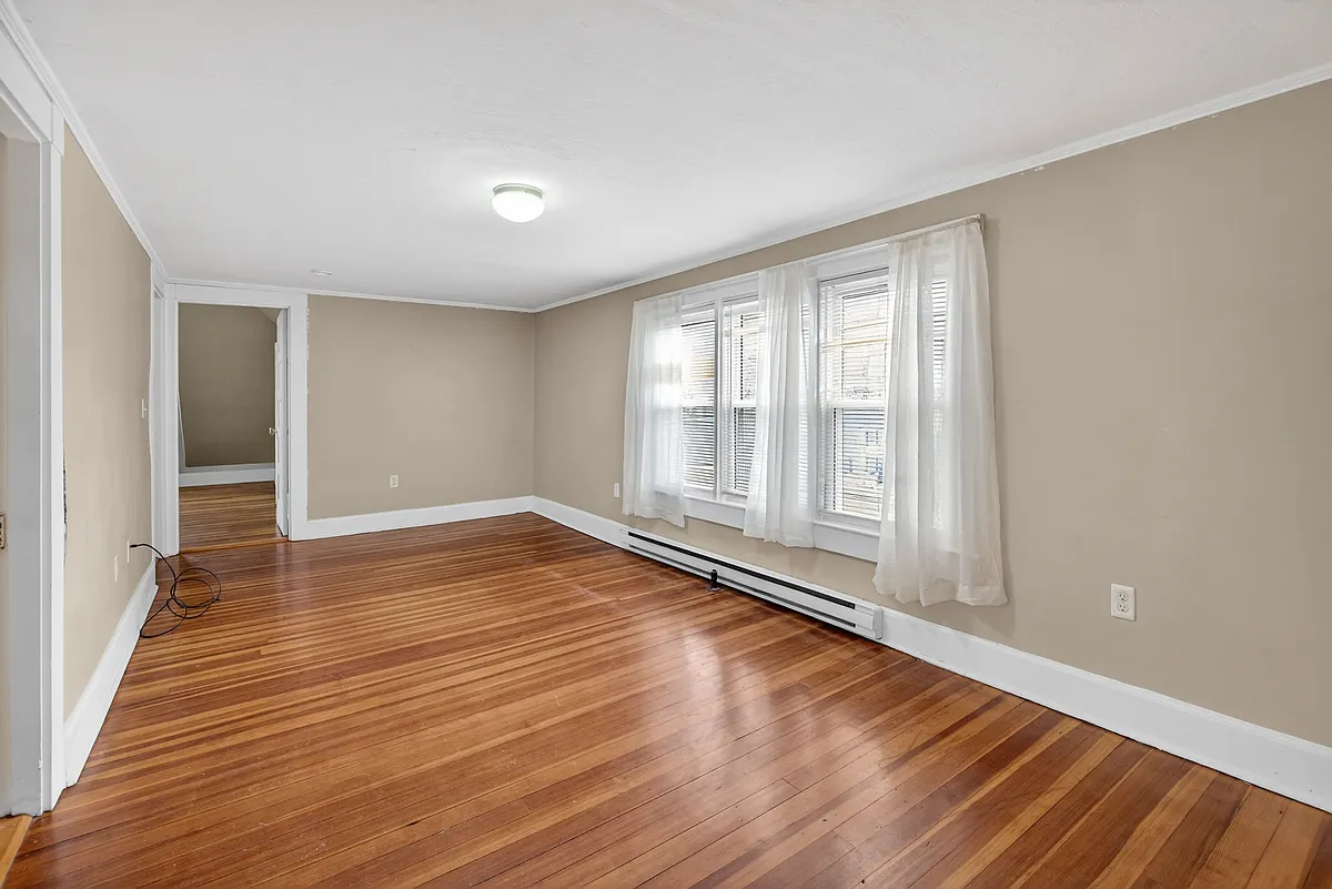 Building Photo - 46 Peirce St #3