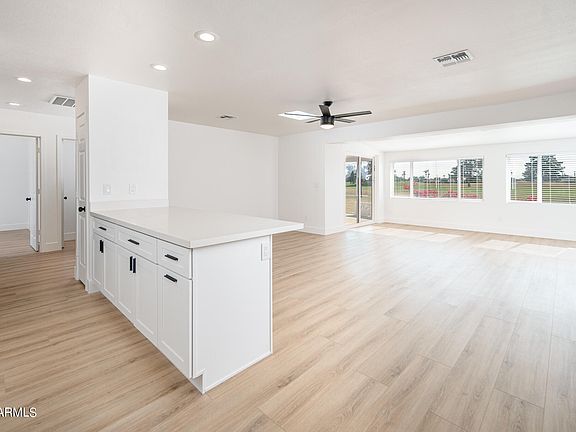 3rd image of 10227 W SNEAD Circle S