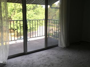 16445 Heather Ln #T302, Middleburg Heights, OH 44130
