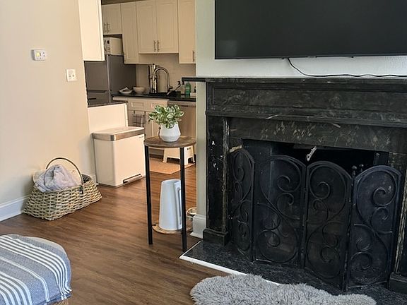 5th image of 783 S 2nd St APT C