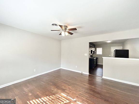 2nd image of 6496 Raymond Dr