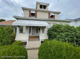 706 Hudson St, Jermyn, PA