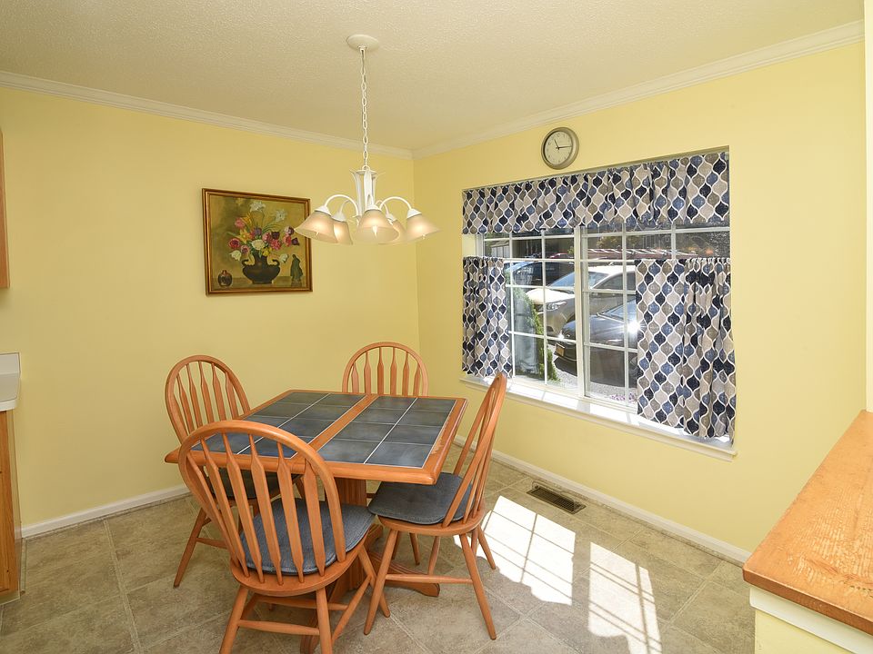 1st image of 1702 Scarborough Dr