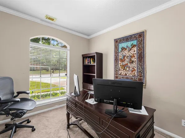 522 High Meadows Dr, Sugar Land, TX 77479