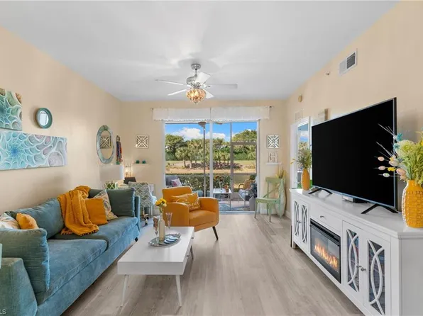 2815 Cypress Trace CIR #104, NAPLES, FL 34119