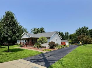 302 W Indiana St, Kouts, IN 46347