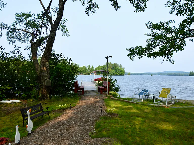 121 Heath Rd — Photo 32