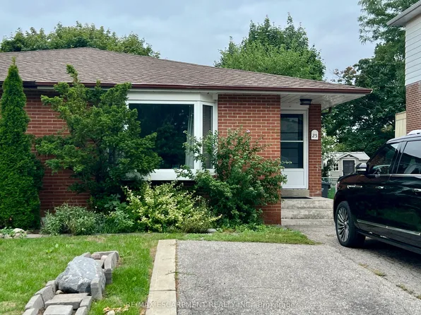 25 Joycelyn Dr, Mississauga, ON L5M 1T5