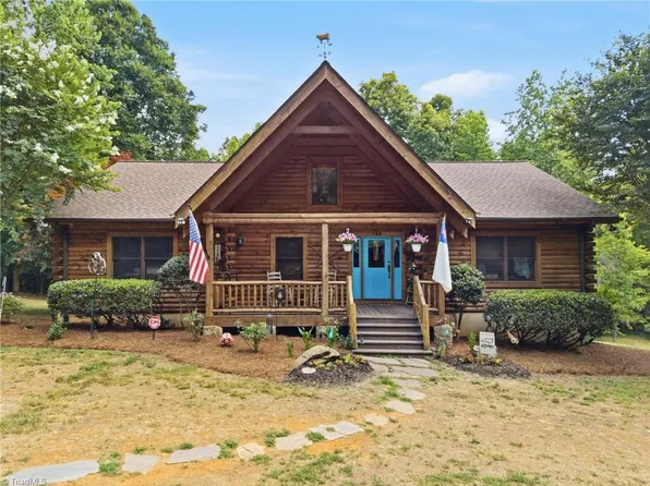 758 State Highway 62 E, Pleasant Garden, NC 27313