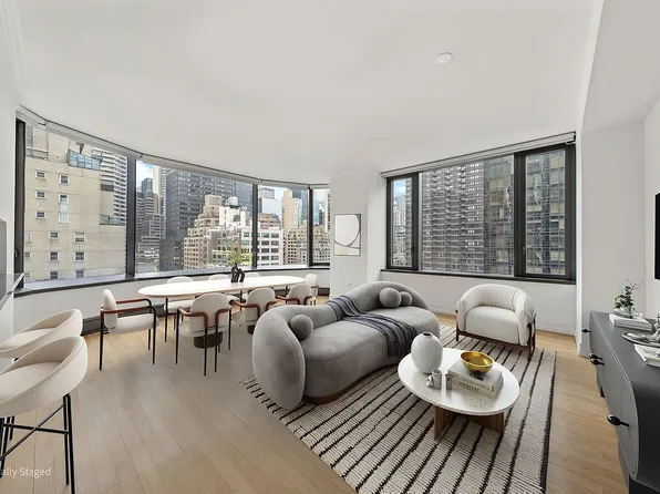 50 United Nations Plz APT 12C, New York, NY 10017