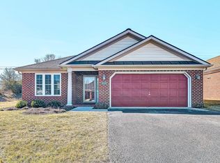 4530 Colonial Place Dr, Roanoke, VA 24018