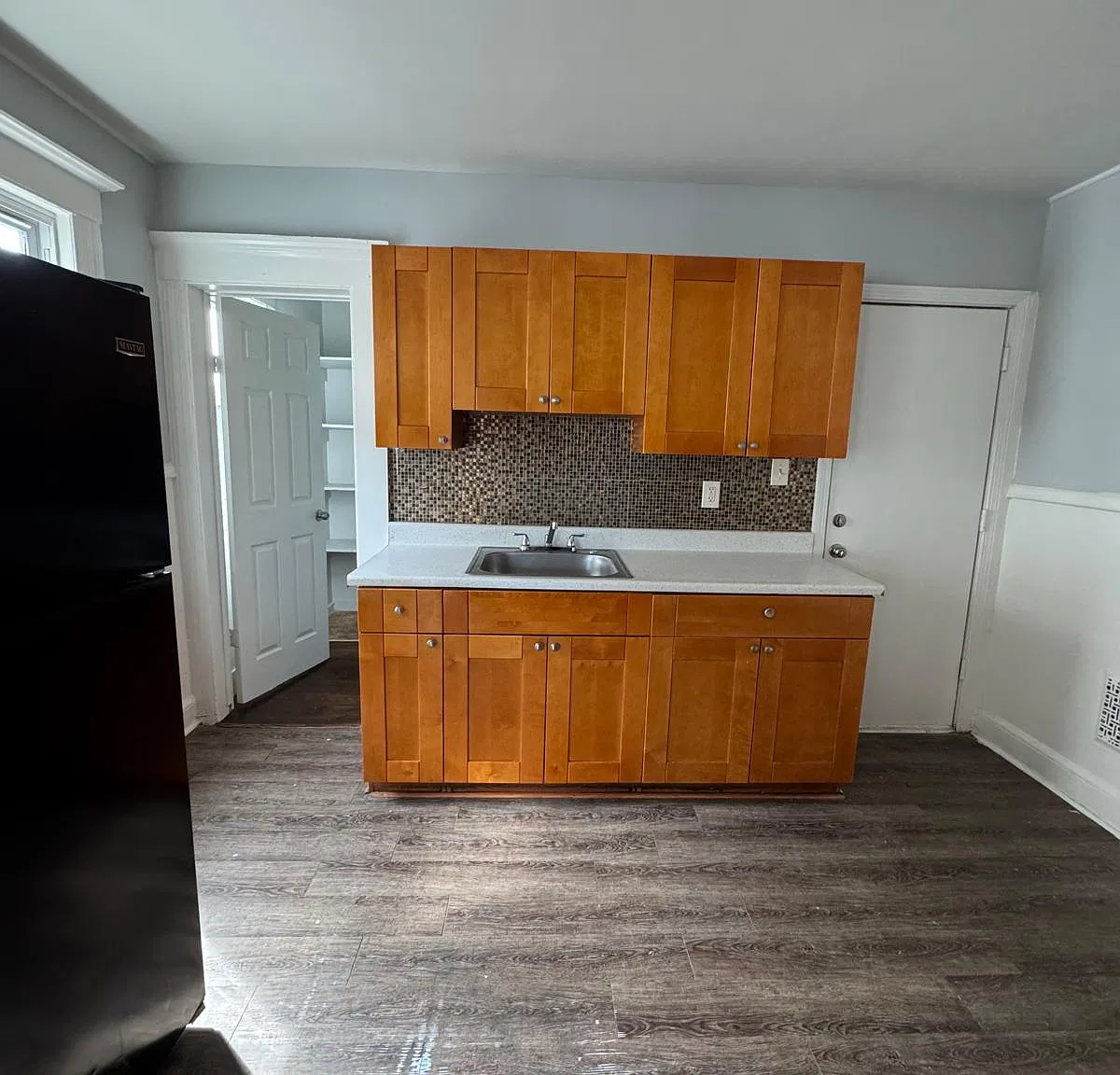 3 bed, $2,000 — Photo 1