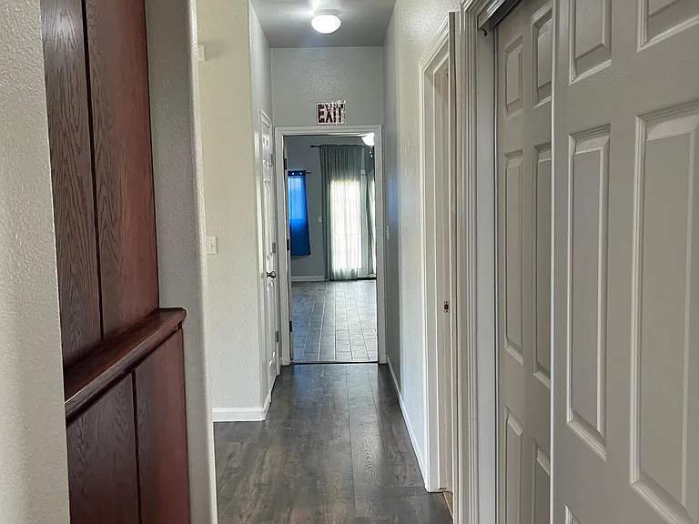 964 Maple Valley Way — Photo 11