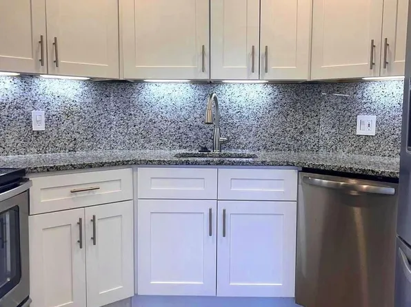 2018 Walnut St, Philadelphia, PA