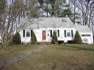 94 Valley Rd, Needham, MA 02492