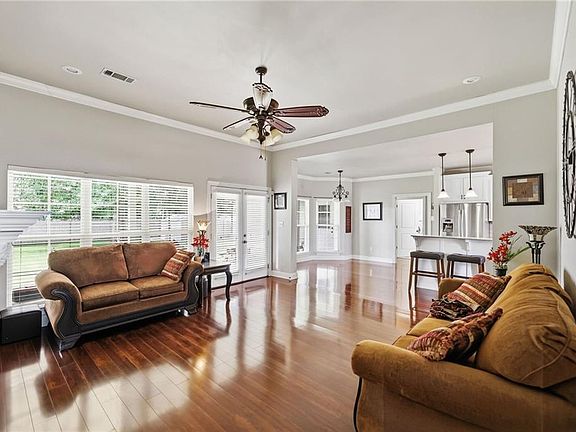 2nd image of 197 Marionbelle Dr