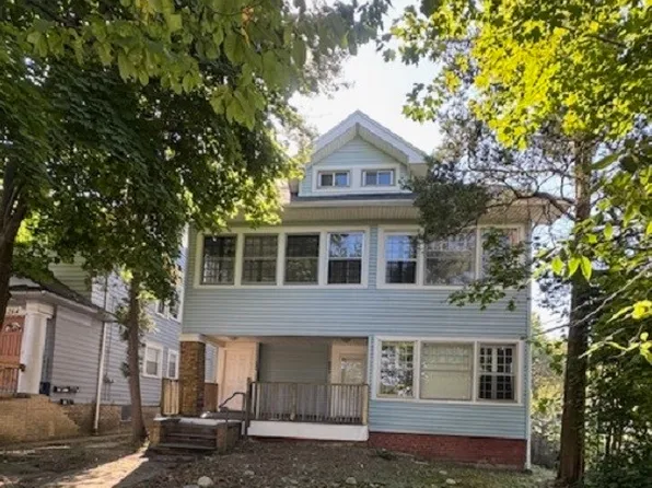 3760 Mayfield Rd, Cleveland Hts, OH 44121