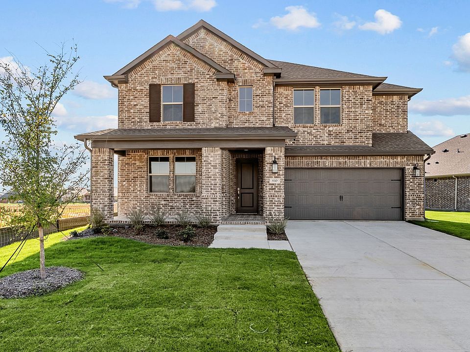 1st image of 810 Cactus Dr